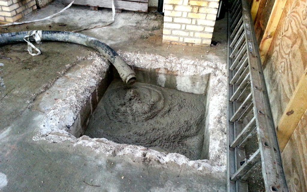 Apsara Samudra - Outer Manhole